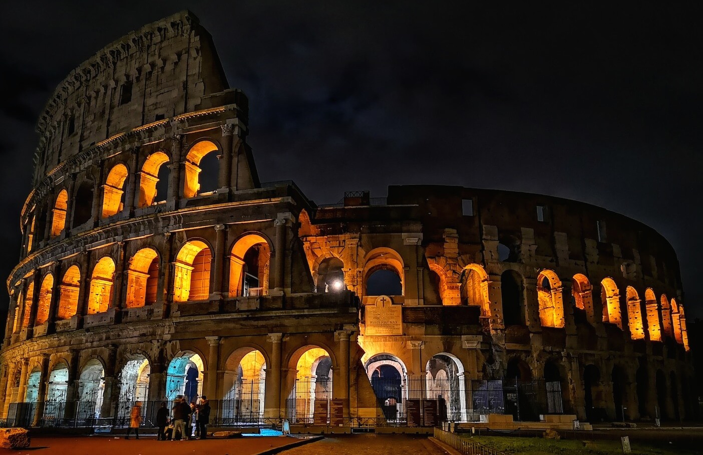 Rome colosseum Stock Photos, Royalty Free Rome colosseum Images |  Depositphotos