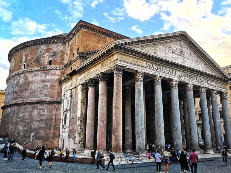 roman pantheon columns