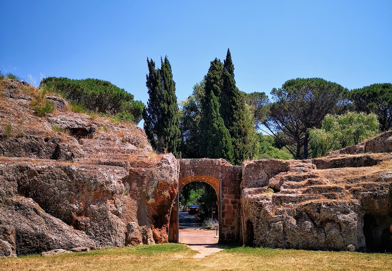 best places to visit south of rome