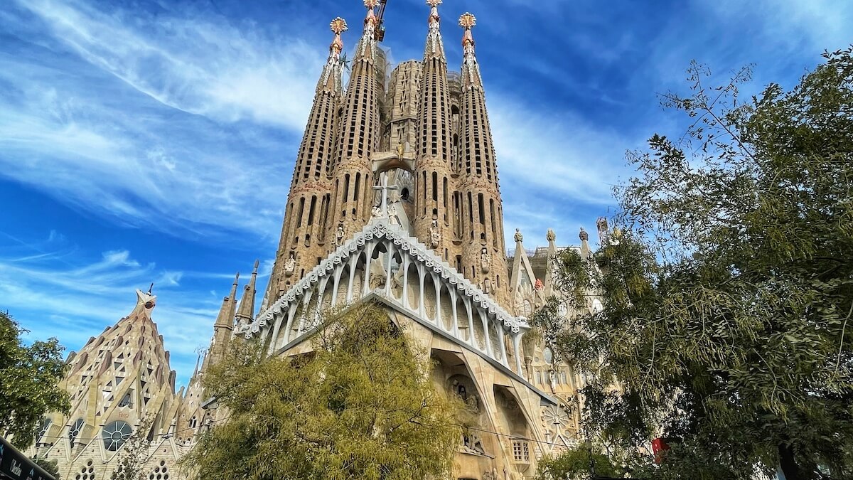 What to see in the Sagrada Familia: A Guide to Gaudi’s Barcelona ...