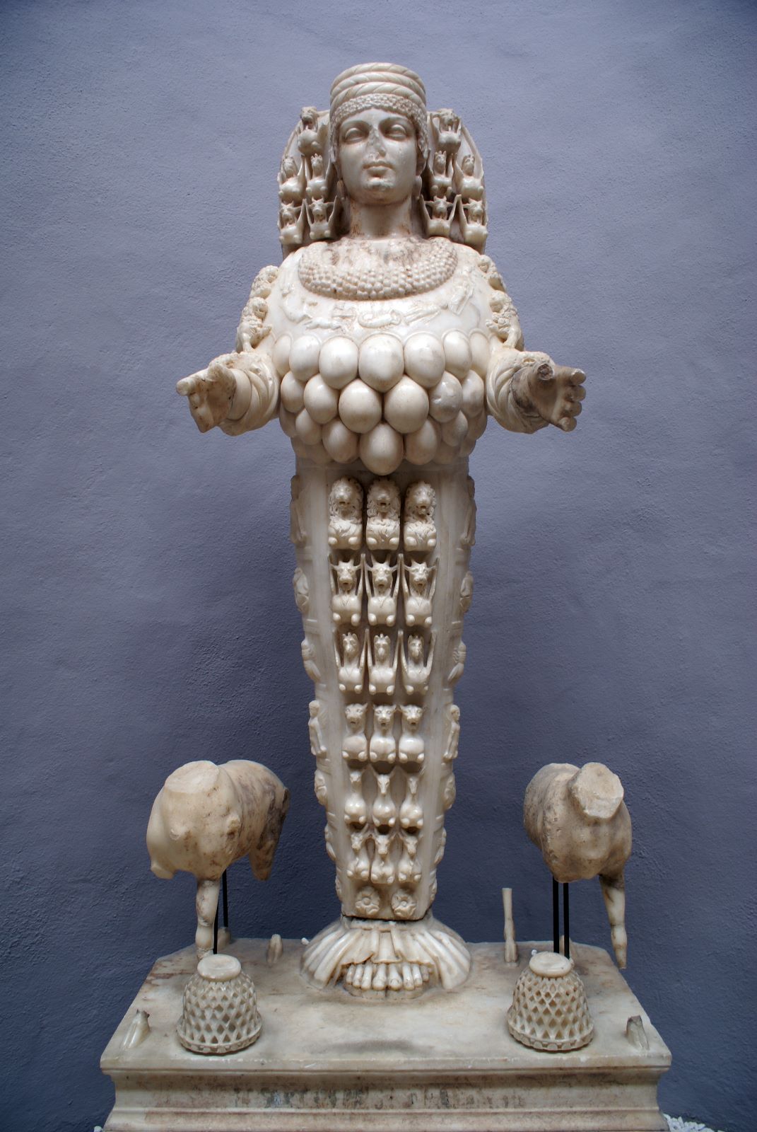 Artemis of Ephesus, Characteristics, Mythology & Temple - Video & Lesson  Transcript
