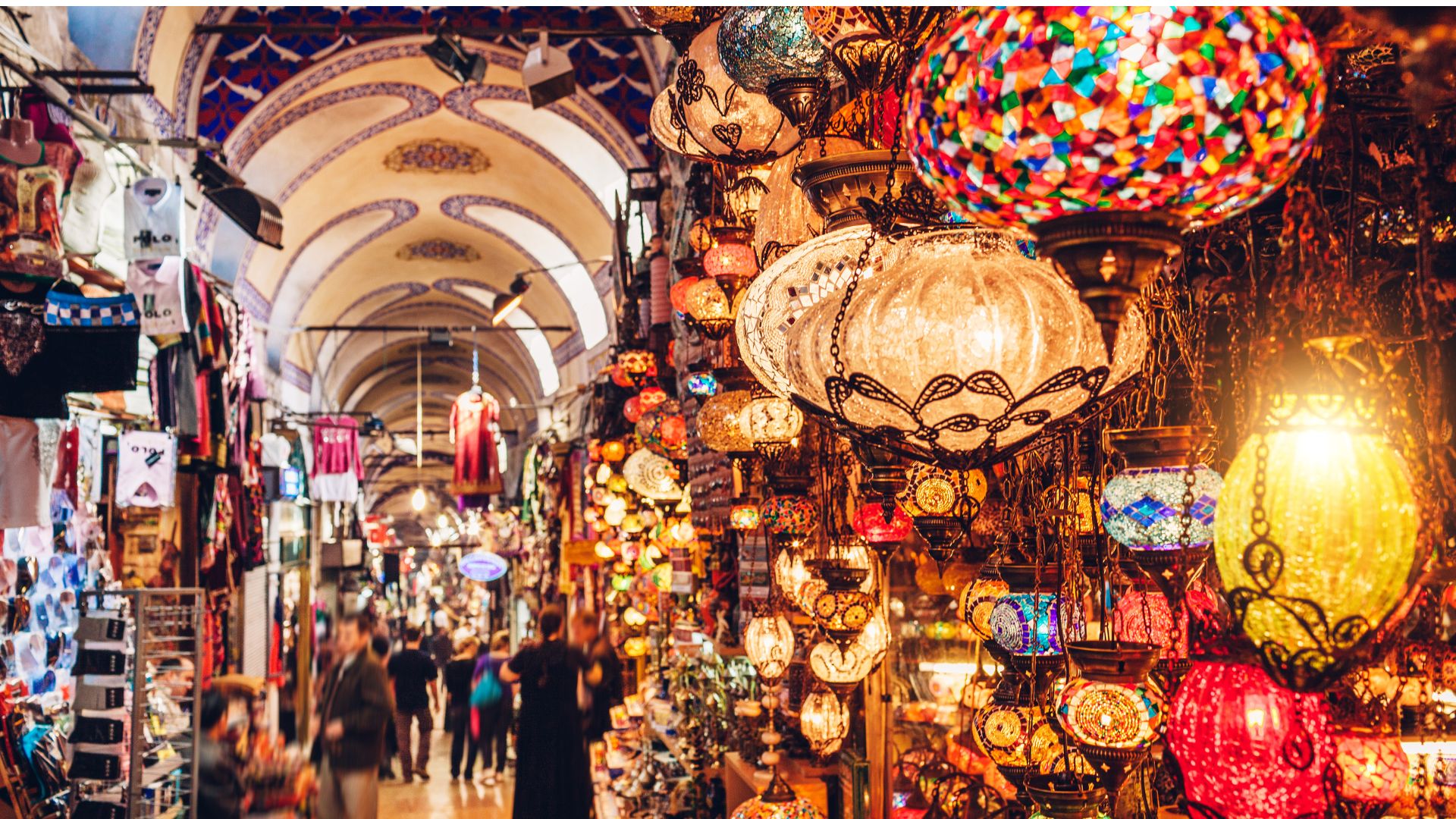 The Grand Bazaar in Istanbul: A Shopper's Paradise - Through Eternity Tours